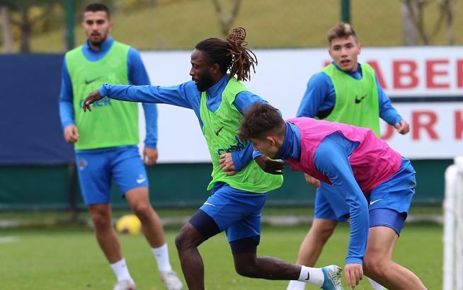 Kasımpaşa'da Trabzonspor maçının hazırlıkları başladı