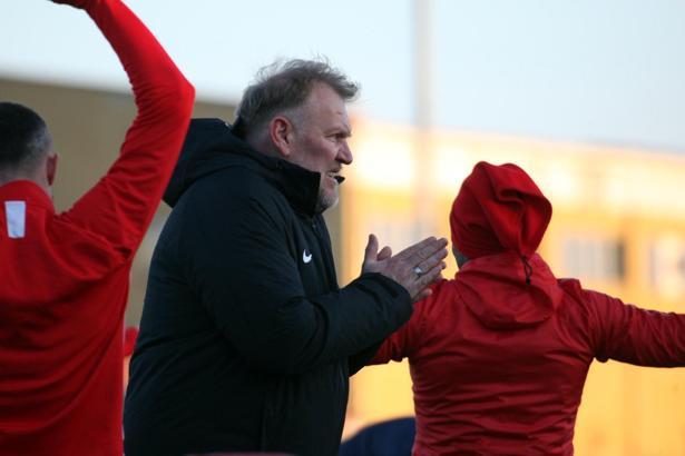 Robert Prosinecki'den son dakika Bernard Mensah açıklaması