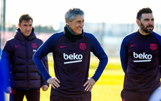 Quique Setien: Dün inekler arasında yürüyordum, bugün Messi'yle...
