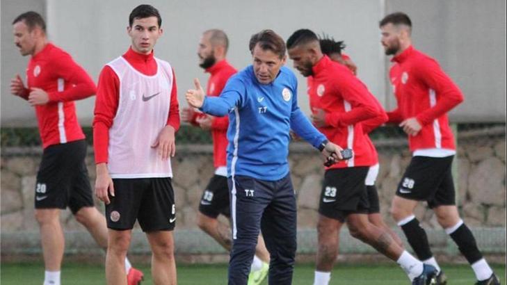 Türkiye Kupası'nda Antalyaspor'un konuğu Göztepe