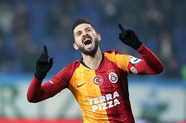 Emre Akbaba, Fatih Terim'in planlarını değiştirdi