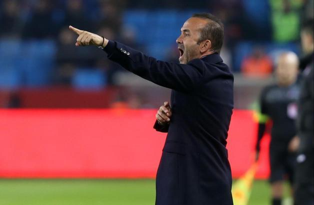 Mehmet Özdilek: Maçla ilgili çok söyleyecek bir şey yok