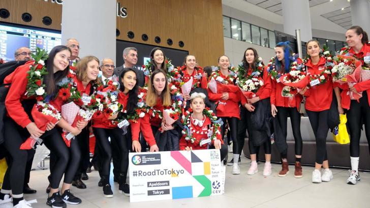 Türkiye'nin gururu A Milli Kadın Voleybol Takımı!
