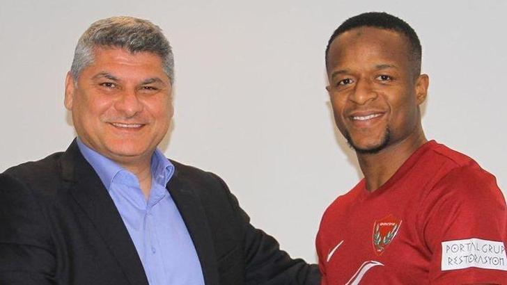 Hatayspor'da Dame Diop imzayı attı