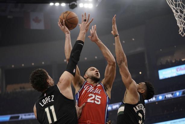 NBA'deki Türk derbisinde kazanan Ersanlı Bucks