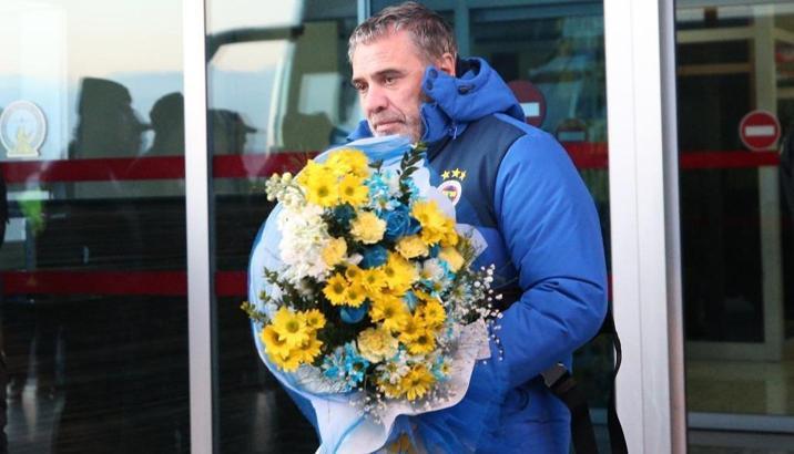 Fenerbahçe'de Ersun Yanal dinlenecek, Volkan Kazak hazırlayacak