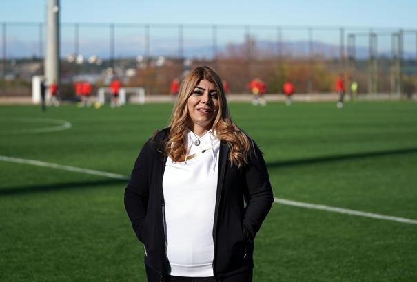 Berna Gözbaşı: Transfer yasağını kaldırttım