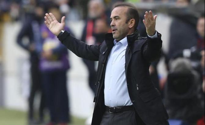 Denizlispor'da Mehmet Özdilek'ten fikstür eleştirisi
