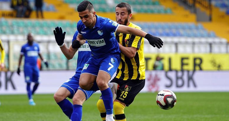 Erzurumspor fırsat tepti