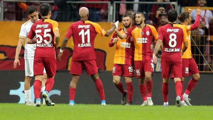 Galatasaray gelirlerde devleri solladı