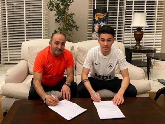 Giresunspor genç oyuncu Ertuğrul Şenlikoğlu'nu transfer etti