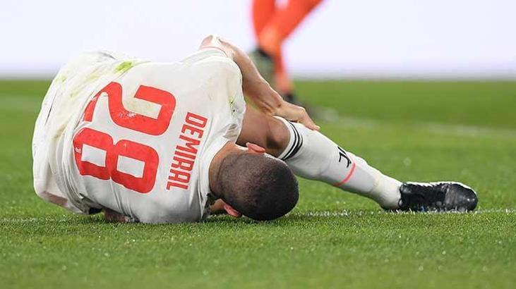 Merih Demiral'da son dakika! Sezonu kapattı...