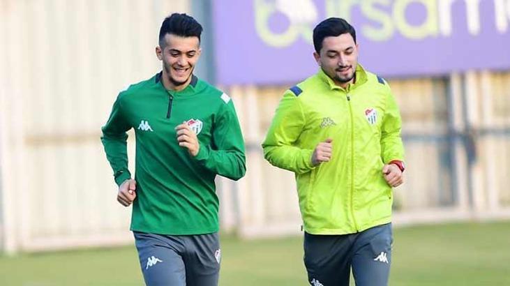 Bursaspor'un yeni transferi Tayfur Bingöl ilk antrenmanına çıktı