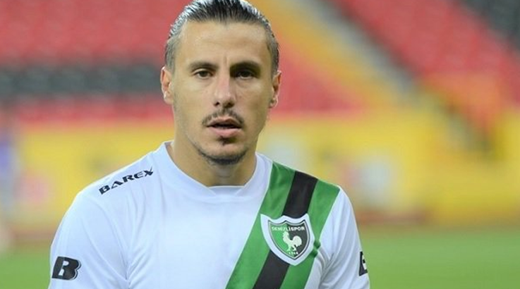 Bursaspor, Kerem Can Akyüz ile el sıkıştı