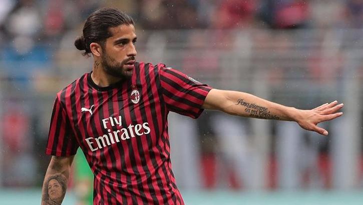SON DAKİKA! Fenerbahçe Ricardo Rodriguez transferini bitirdi
