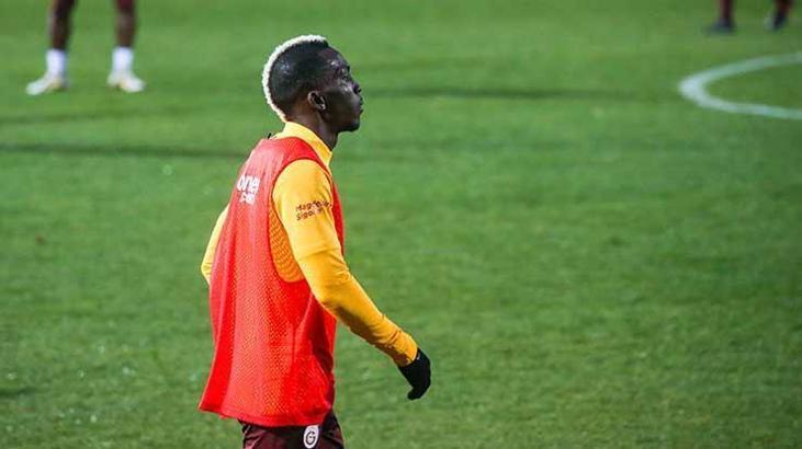 Galatasaray'da Onyekuru şoku! Sözleşmesi feshedileblir