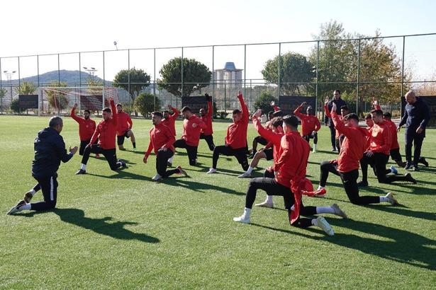 Gençlerbirliği'nin Antalya kampı sürüyor