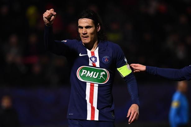 Premier Lig'in devleri, PSG'nin yıldızı Cavani'nin peşinde