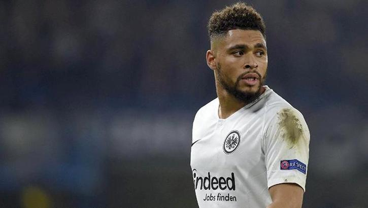 Fenerbahçe Eintracht Frankfurt'la anlaştı! Falette geliyor