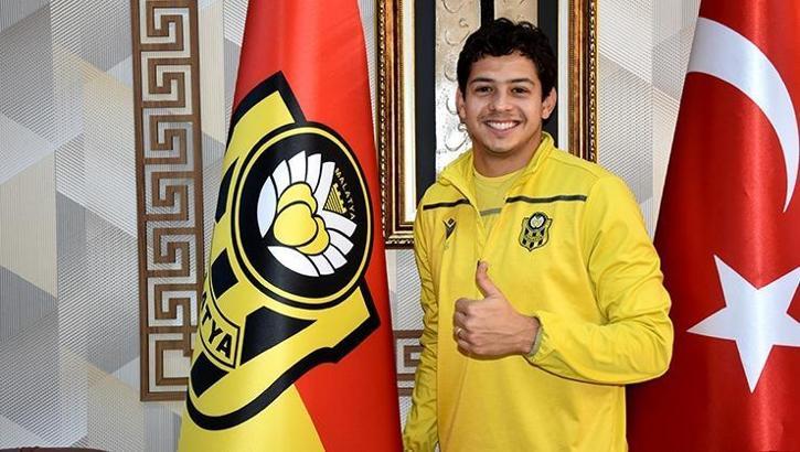 Guilherme'den transfer açıklaması: Büyük bir takıma yakınım!