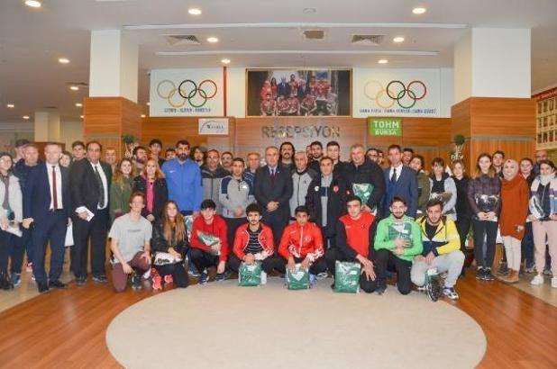 Gençlik ve Spor İl Müdürü Başparmak, TOHM sporcularıyla bir araya geldi
