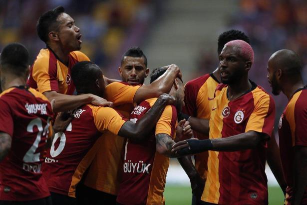 Galatasaray'da transferde son dakika! Babel, Mariano, Nagatomo...