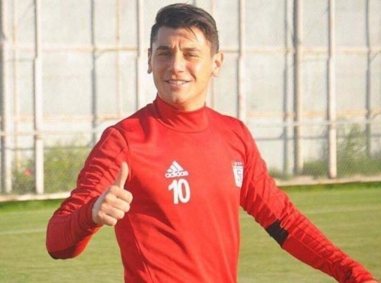 Altay transferde gaza bastı