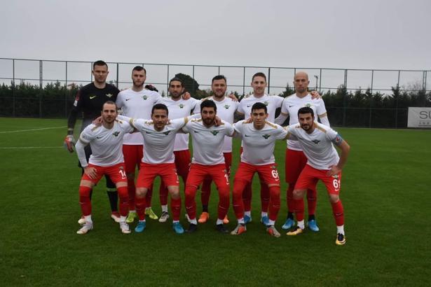 Akhisarspor, Ankara Demirspor'u rahat geçti