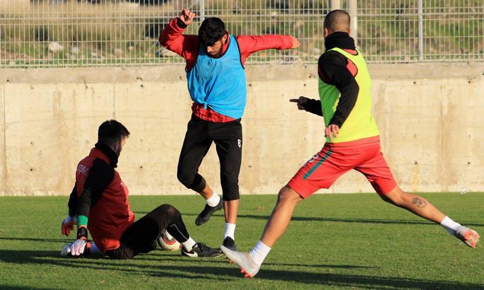 Karşıyaka'da 2 değişiklik