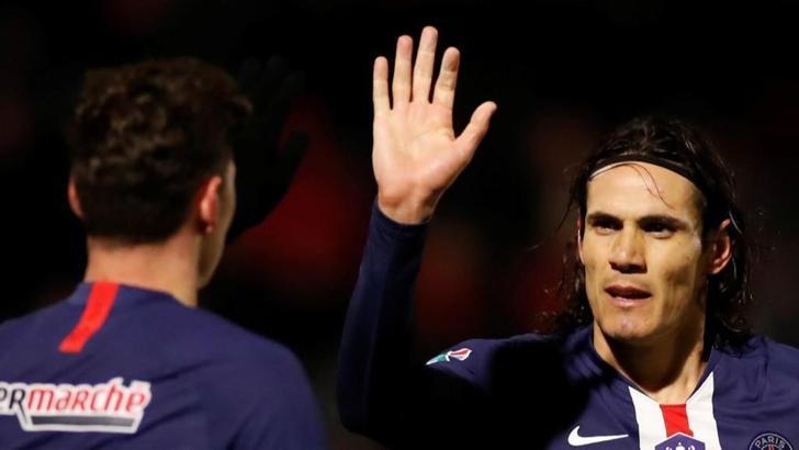 PSG'de Cavani'ye iki talip daha