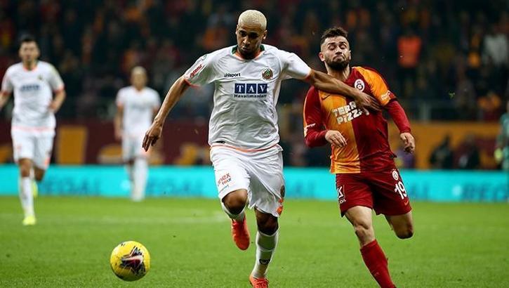 Fenerbahçe resmen teklif yaptı! Welinton hamlesi!