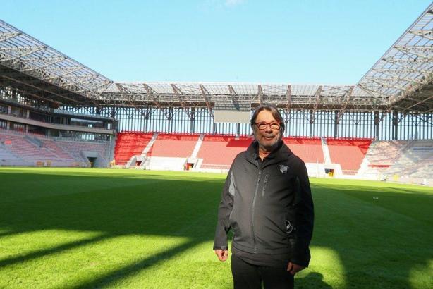 Göztepe'de ayakta seyirci uygulamasına engel