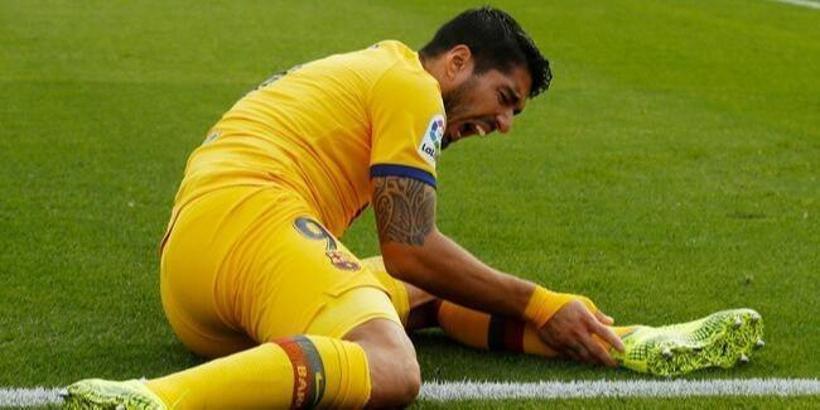 Luis Suarez 4 ay yok