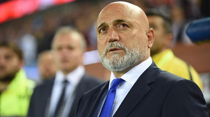 Antalyaspor'da yeni teknik adam Hikmet Karaman
