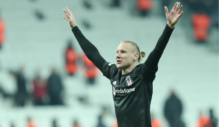 Beşiktaş'ta Vida için menajerinden açıklama
