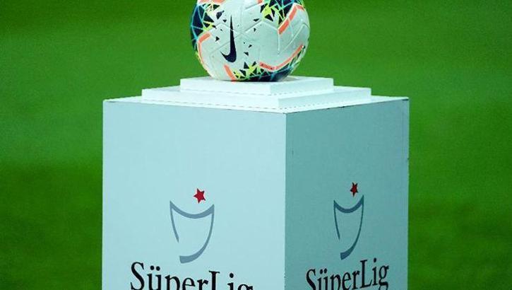 Süper Lig'de şampiyon kim olur? Araştırma sonuçları...