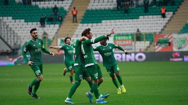 Bursaspor'da galibiyet sevinci yaşanıyor