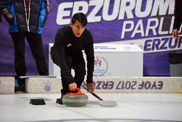Curlingde olimpiyat heyecanı
