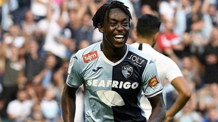 Galatasaray Tino Kadewere'i kiralık olarak transfer etti iddiası..