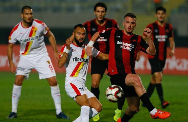 Göztepe'de revizyon operasyonu başlıyor