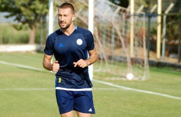 Buca'da Tayfur Emre ile yollar ayrıldı