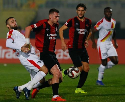 Fenerbahçe'nin yerlide hedefi Alpaslan Öztürk