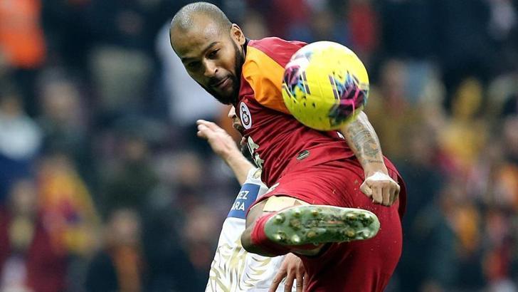 Galatasaray'da üç isim ceza sınırında