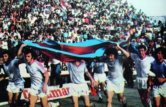52 yıllık mazi bir kitapta