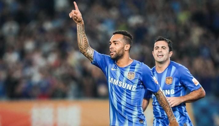 Galatasaray son dakika! Younes Belhanda'nın parası Alex Teixeira'ya...