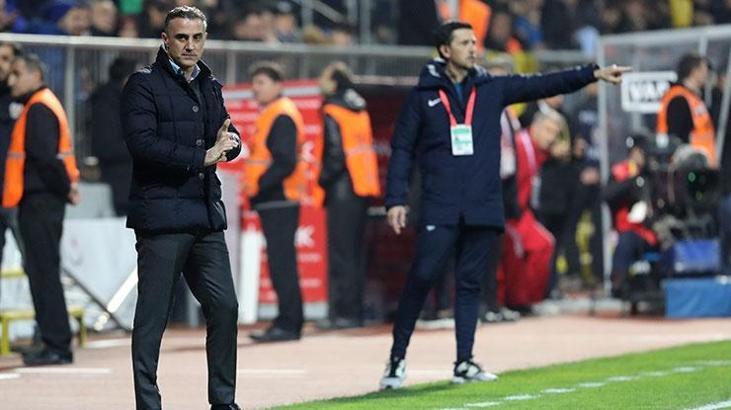 Tayfur Havutçu: 11'e 11 olsa kazanabilirdik