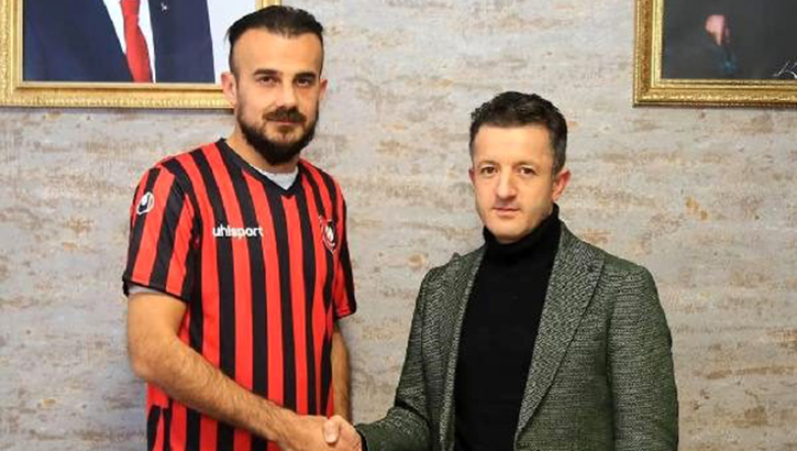Uşakspor Yaser Yıldız'la anlaştı