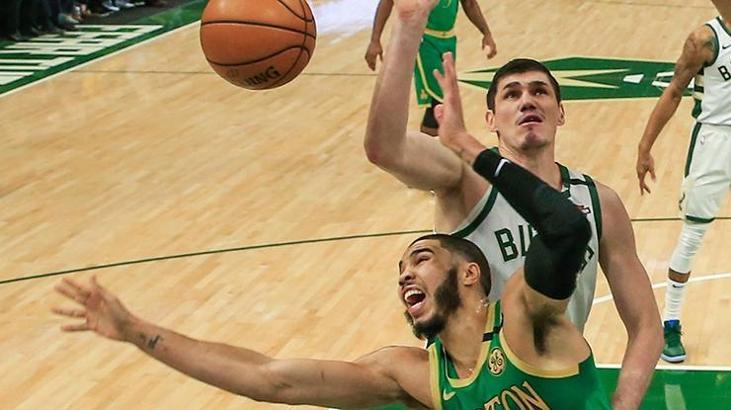 Ersanlı Milwaukee, evinde Boston'ı mağlup etti