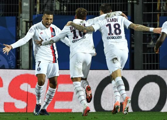 Galatasaray'ın rakibi PSG deplasmanda rahat kazandı