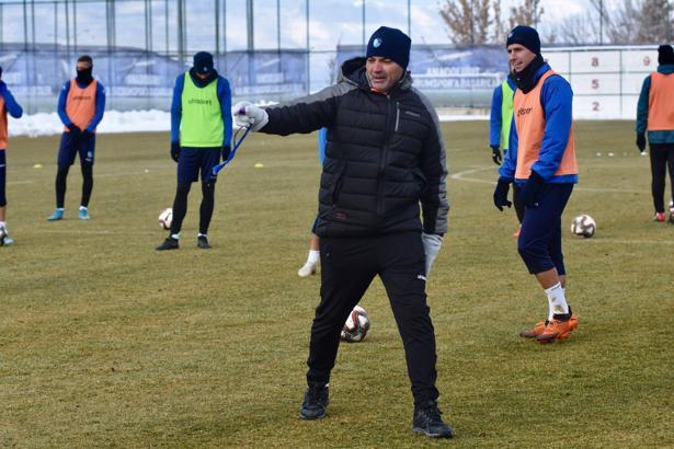Erkan Sözeri: Her maça final gözüyle bakacağız